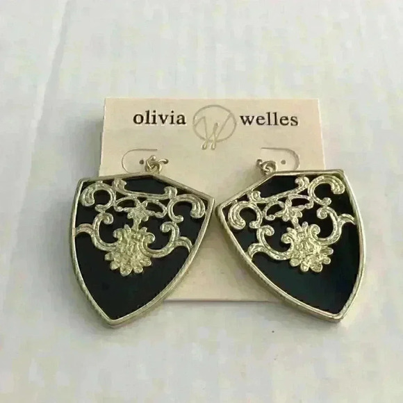 Olivia Welles new Annabelle Detail Earrings - Picture 2 of 8